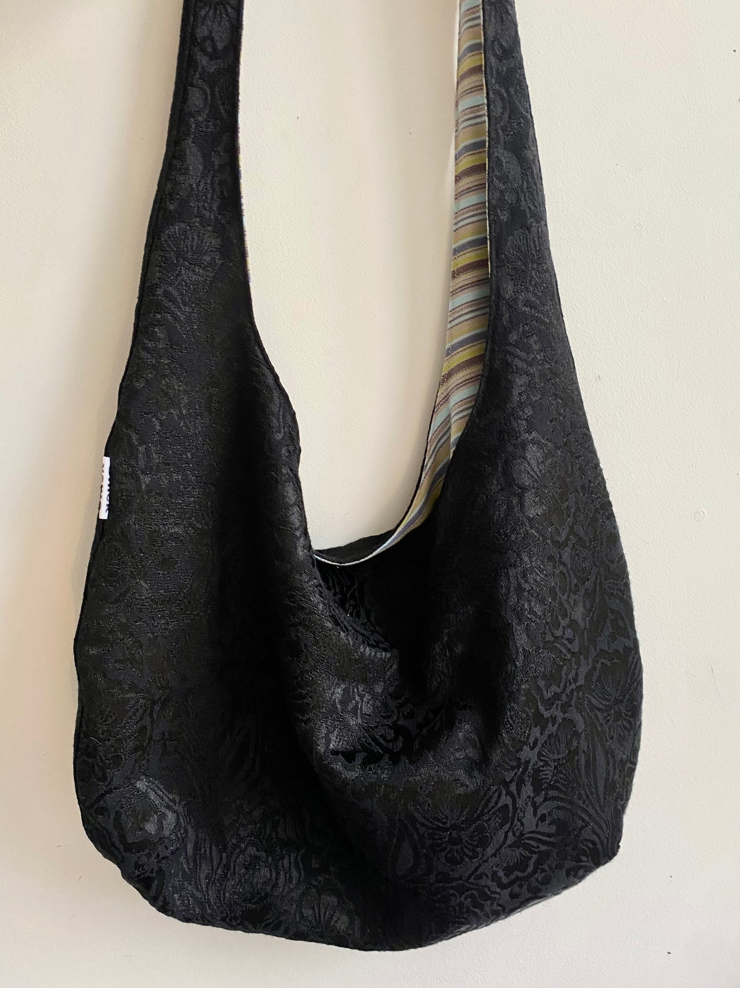 Reversible slouch bag - Striped x black flowers