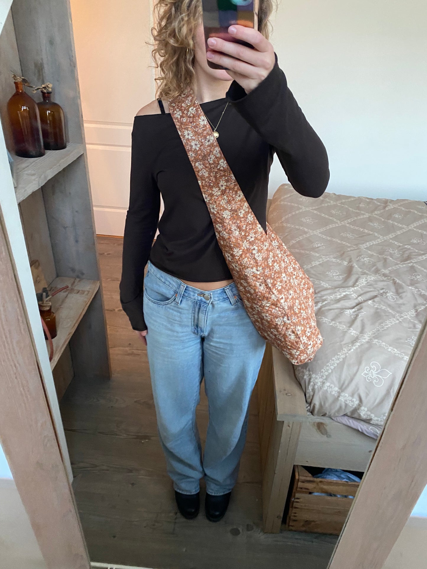 Reversible slouch bag - Flowers x orange suede