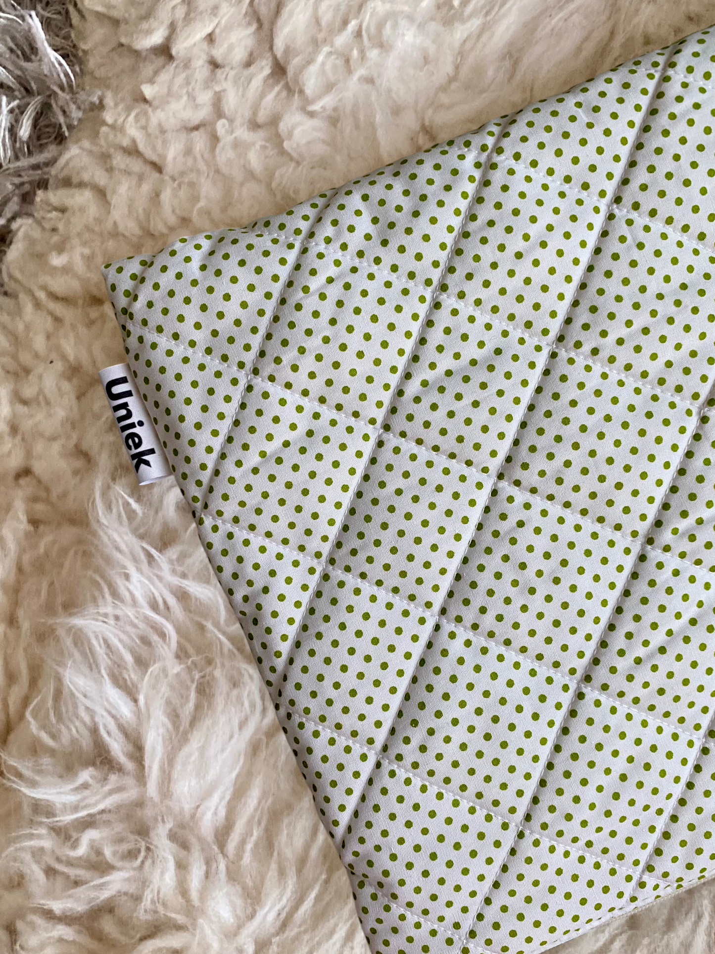 Laptopsleeve - Green polka dot