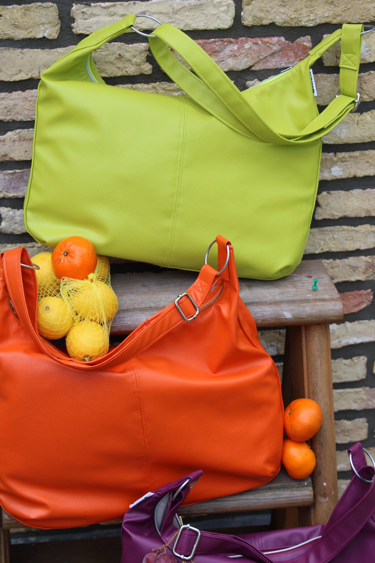 Leather bag lime - preorder