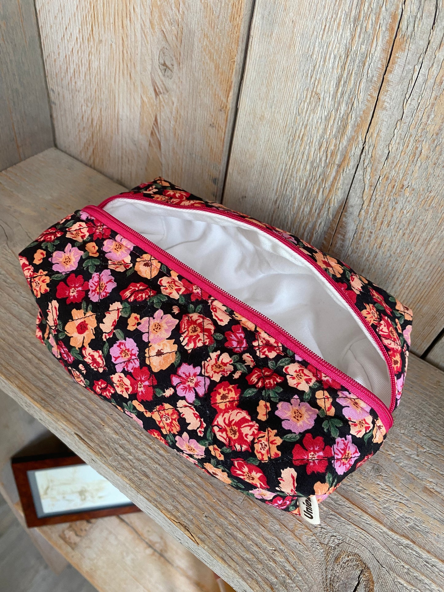 Medium Pouch - Floral